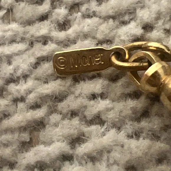 Monet Vintage Elegant White Beaded Necklace trend 2026 - Picture 5 of 8